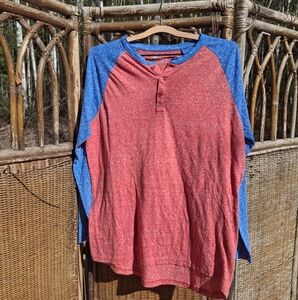 🍀3/15 Men's Red and Blue Henley Shirt
